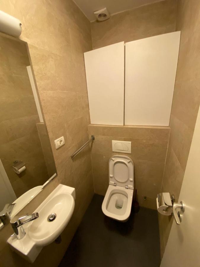 Gaga 3 Apartment *